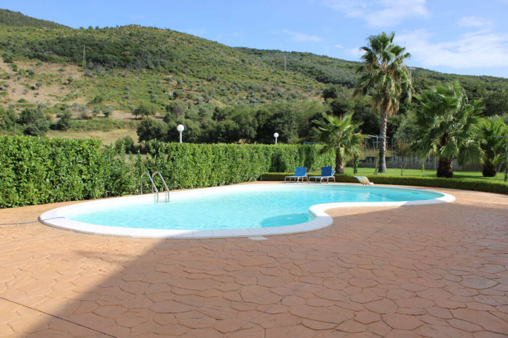Architekten-Villa im sonnigen Salerno-24